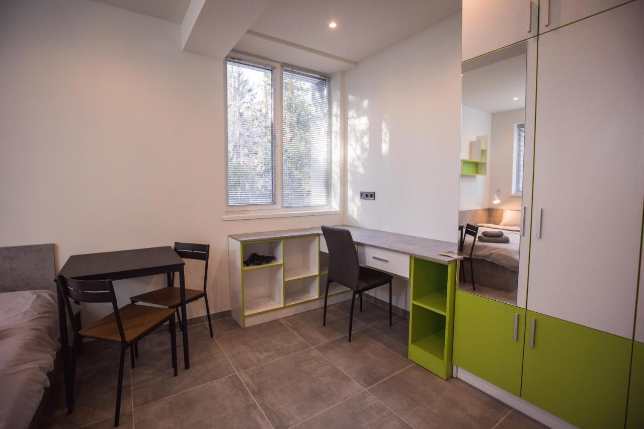 Dorm Bg Pet-Friendly Aparthotel Stara Zagora Exterior photo