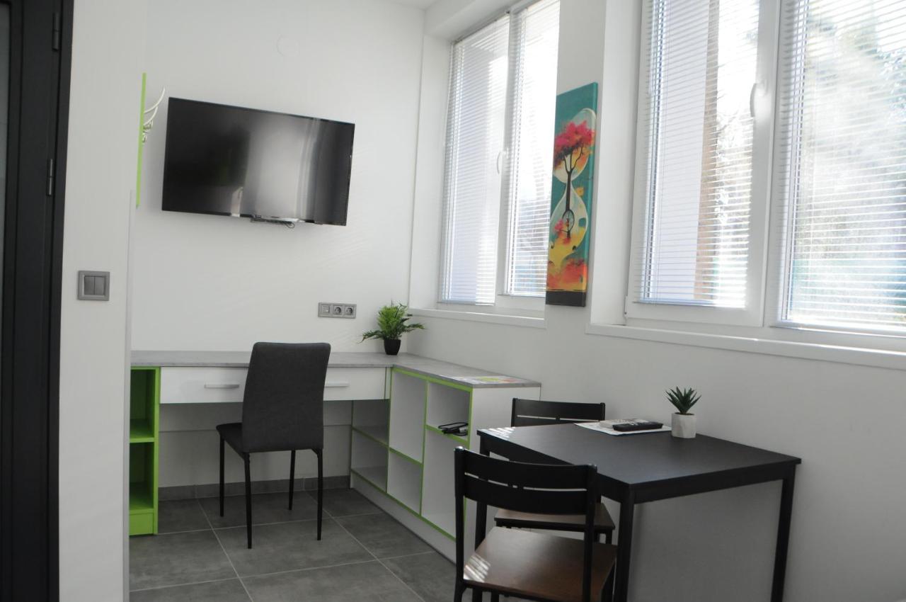 Dorm Bg Pet-Friendly Aparthotel Stara Zagora Exterior photo