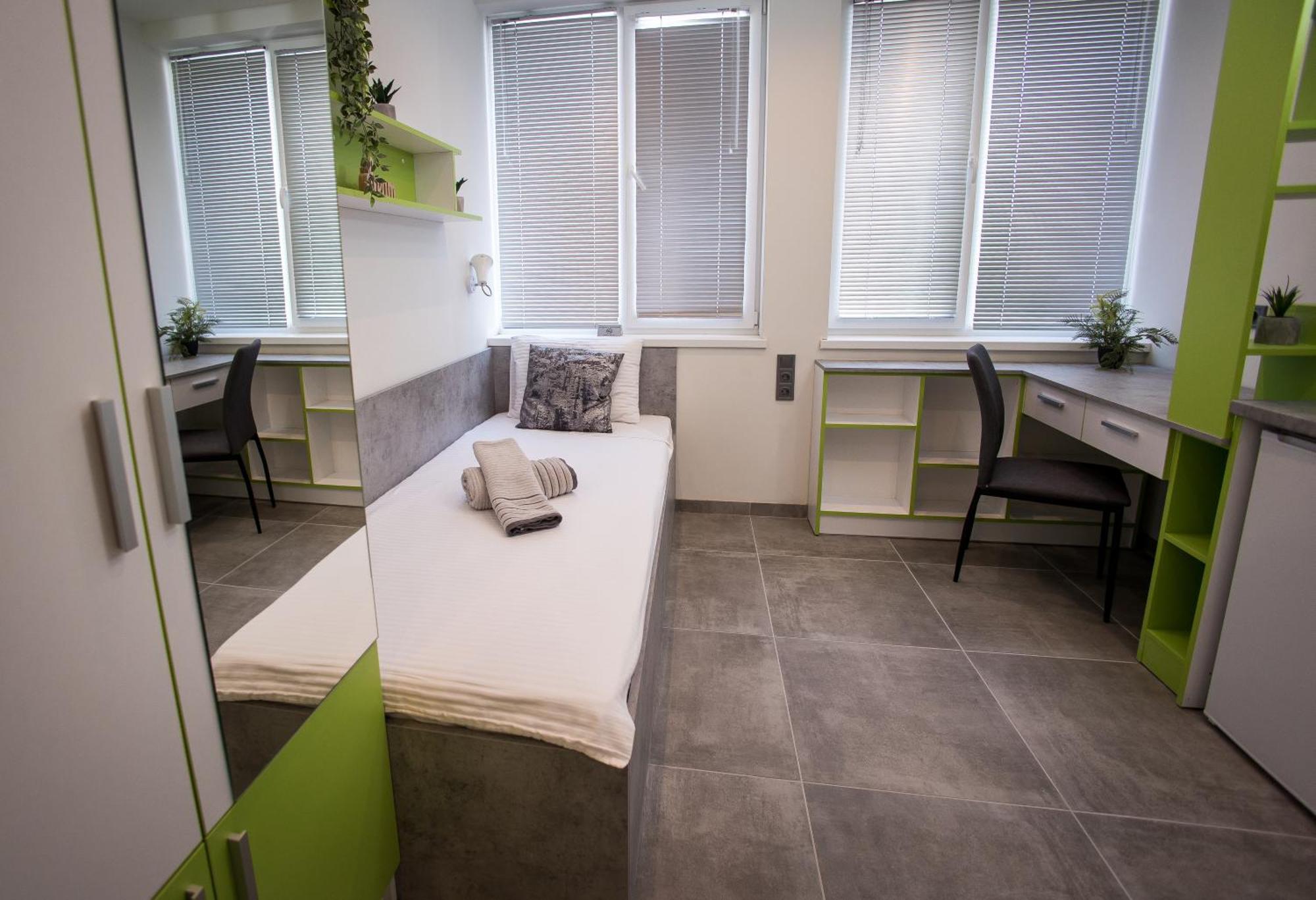 Dorm Bg Pet-Friendly Aparthotel Stara Zagora Exterior photo